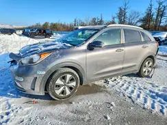 KNDCC3LC7H5070878 2017 KIA NIRO