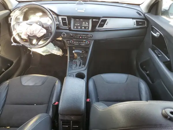 KNDCC3LC7H5101613 2017 KIA NIRO - Image 8