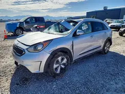 KNDCC3LC7H5101871 2017 KIA NIRO