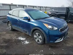 KNDCC3LC7H5103619 2017 KIA NIRO