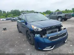 KNDCC3LC7H5105175 2017 KIA NIRO