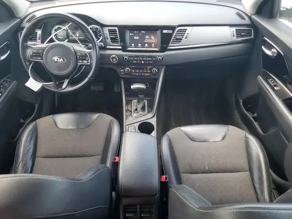 KNDCC3LC7J5109331 2018 KIA NIRO - Image 8