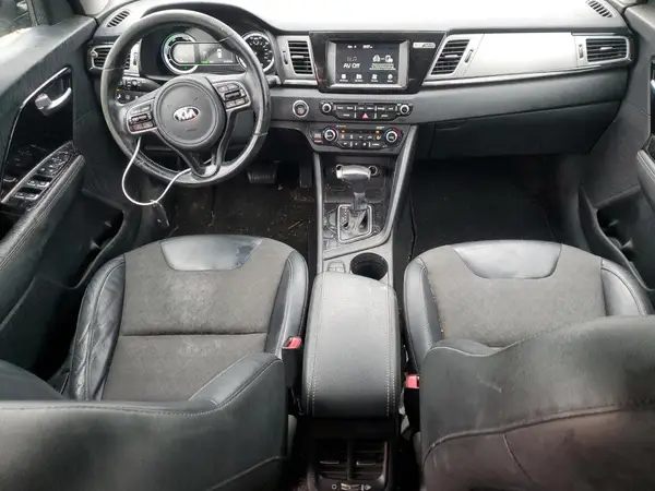 KNDCC3LC7J5119762 2018 KIA NIRO - Image 8