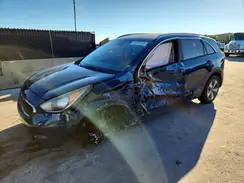 KNDCC3LC7J5123410 2018 KIA NIRO