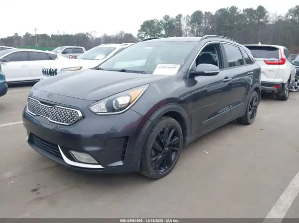 KNDCC3LC7J5134021 2018 KIA NIRO - Image 2