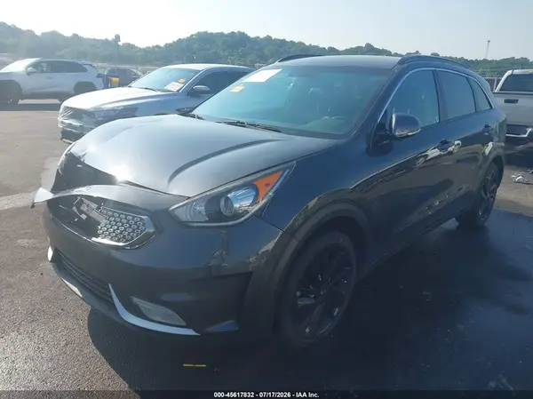 KNDCC3LC7J5134357 2018 KIA NIRO - Image 2