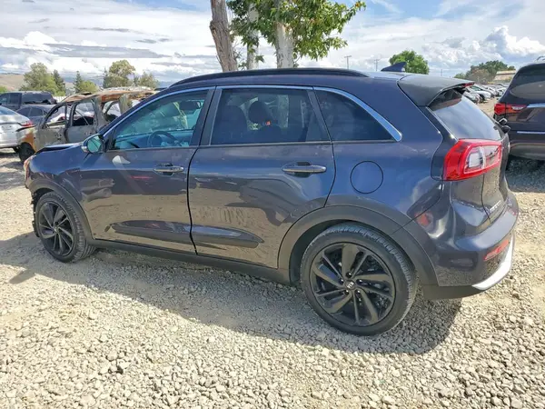 KNDCC3LC7J5150154 2018 KIA NIRO - Image 2