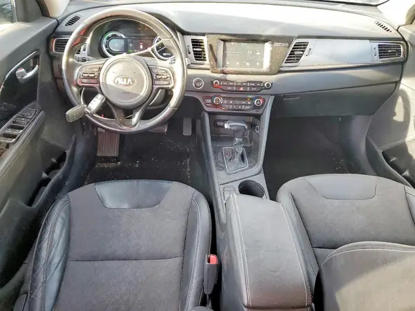 KNDCC3LC7J5152678 2018 KIA NIRO - Image 8