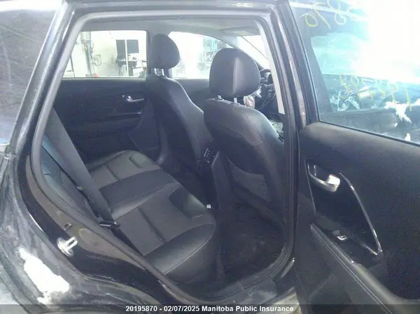 KNDCC3LC7J5192792 2018 KIA NIRO - Image 8