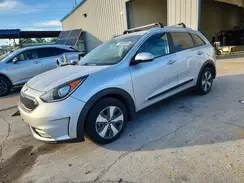 KNDCC3LC7K5339548 2019 KIA NIRO