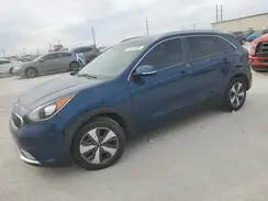 KNDCC3LC8H5046010 2017 KIA NIRO