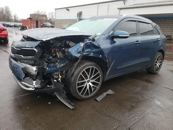 KNDCC3LC8H5050641 2017 KIA NIRO - Image 1