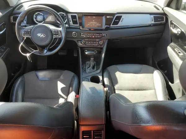 KNDCC3LC8H5053300 2017 KIA NIRO - Image 8