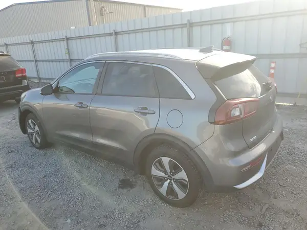 KNDCC3LC8H5065964 2017 KIA NIRO - Image 2