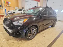 KNDCC3LC8H5069240 2017 KIA NIRO