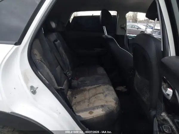 KNDCC3LC8H5069402 2017 KIA NIRO - Image 8