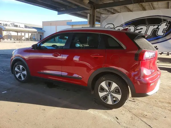 KNDCC3LC8H5086264 2017 KIA NIRO - Image 2