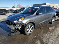 KNDCC3LC8H5086751 2017 KIA NIRO