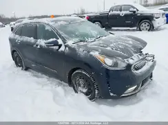 KNDCC3LC8H5095224 2017 KIA NIRO
