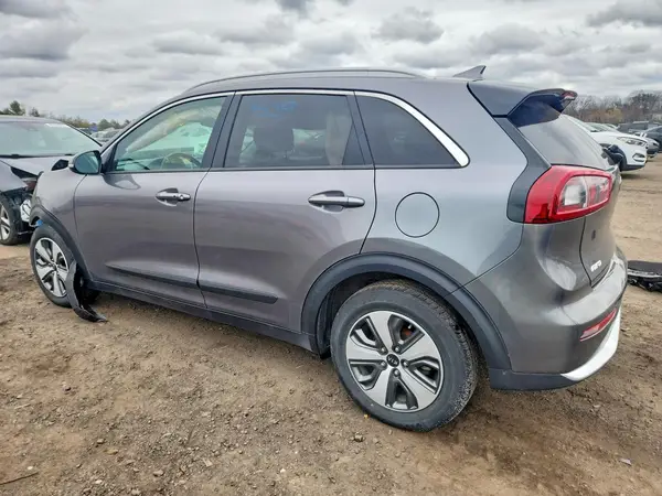 KNDCC3LC8H5096115 2017 KIA NIRO - Image 2