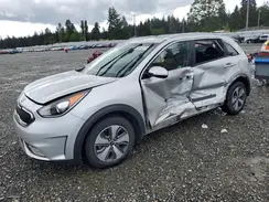 KNDCC3LC8H5101877 2017 KIA NIRO