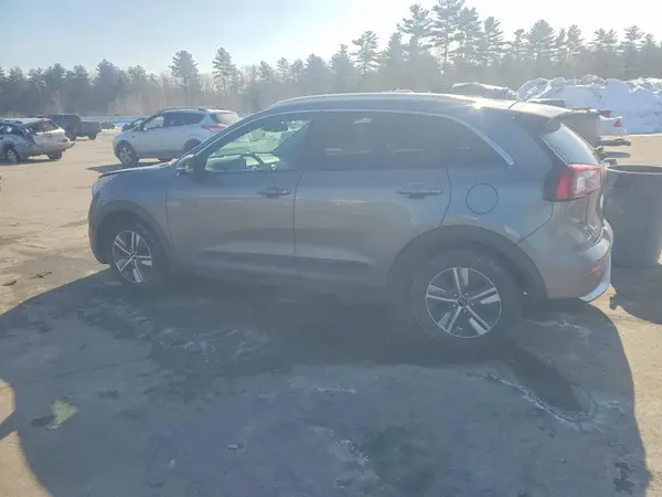 KNDCC3LC8J5117499 2018 KIA NIRO - Image 2