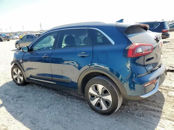KNDCC3LC8J5124632 2018 KIA NIRO - Image 2