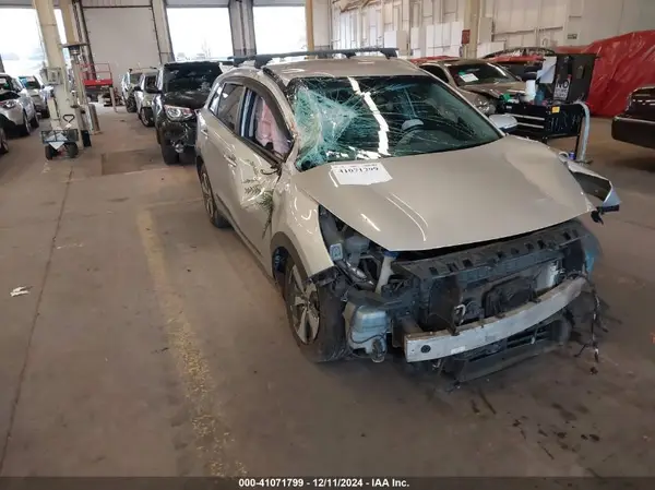 KNDCC3LC8J5127806 2018 KIA NIRO - Image 1