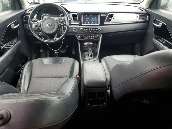 KNDCC3LC8J5139177 2018 KIA NIRO - Image 8