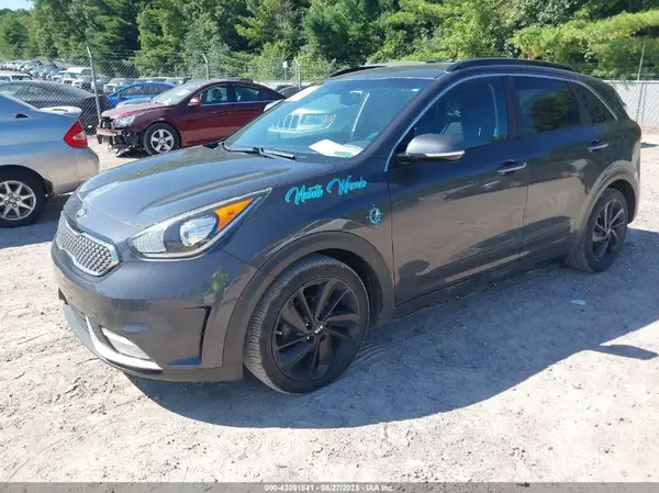 KNDCC3LC8J5141656 2018 KIA NIRO - Image 2