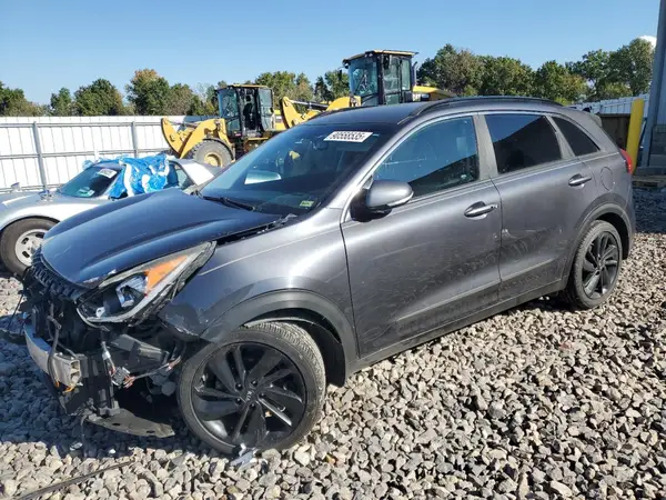 KNDCC3LC8J5148946 2018 KIA NIRO - Image 1