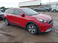 KNDCC3LC8J5153905 2018 KIA NIRO