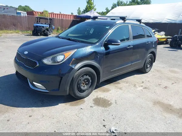 KNDCC3LC8J5157159 2018 KIA NIRO - Image 2