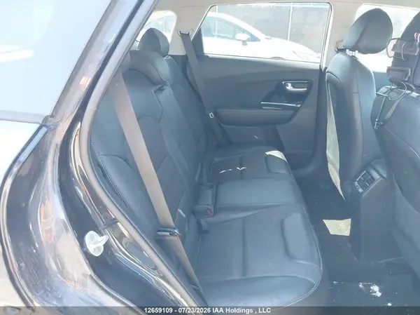KNDCC3LC8J5157159 2018 KIA NIRO - Image 8