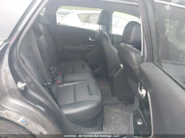 KNDCC3LC8J5201418 2018 KIA NIRO - Image 8