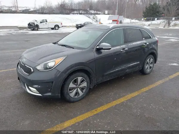 KNDCC3LC8J5202021 2018 KIA NIRO - Image 2