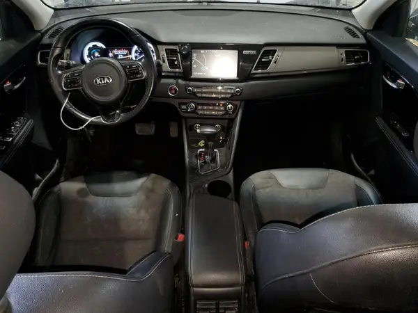 KNDCC3LC8K5222268 2019 KIA NIRO - Image 8
