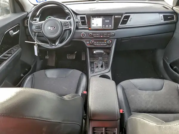 KNDCC3LC8K5223484 2019 KIA NIRO - Image 8