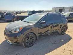 KNDCC3LC8K5264407 2019 KIA NIRO