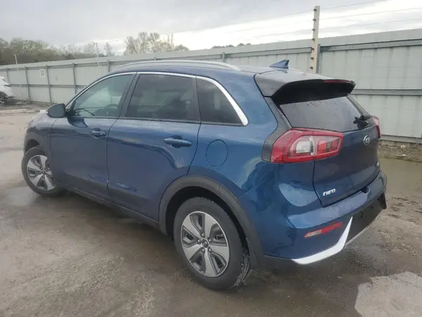 KNDCC3LC8K5303822 2019 KIA NIRO - Image 2