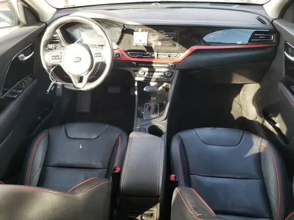 KNDCC3LC8L5435741 2020 KIA NIRO - Image 8
