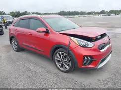 KNDCC3LC8M5462777 2021 KIA NIRO