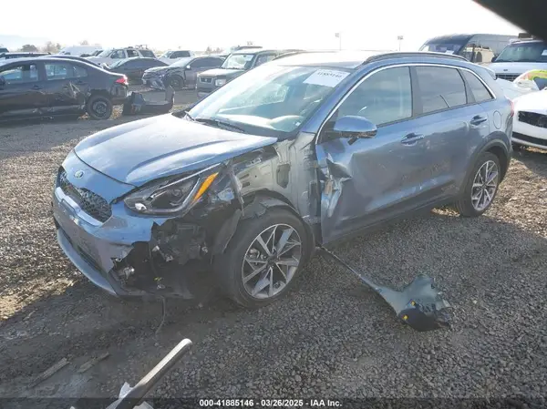 KNDCC3LC8M5480860 2021 KIA NIRO - Image 2