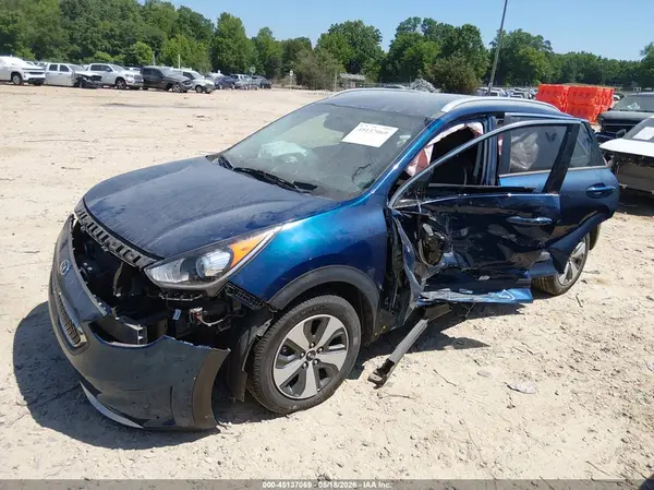 KNDCC3LC9H5037350 2017 KIA NIRO - Image 2