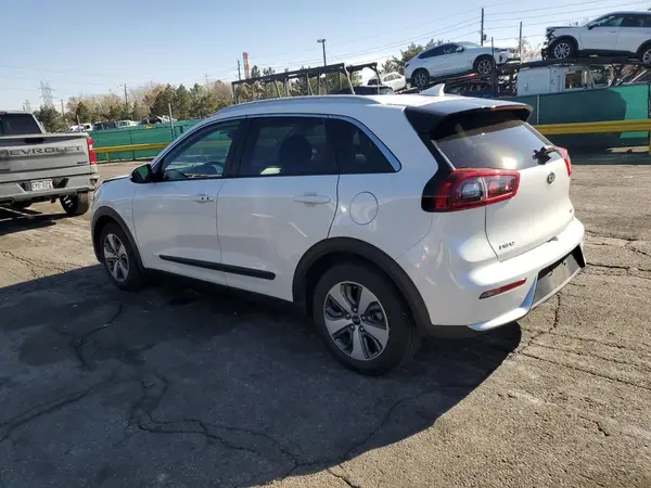KNDCC3LC9H5051295 2017 KIA NIRO - Image 2