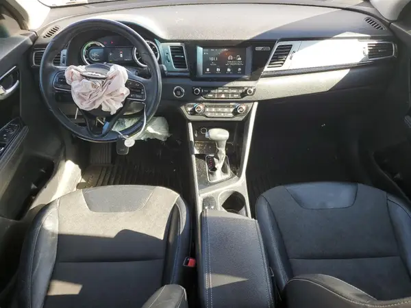 KNDCC3LC9H5051295 2017 KIA NIRO - Image 8