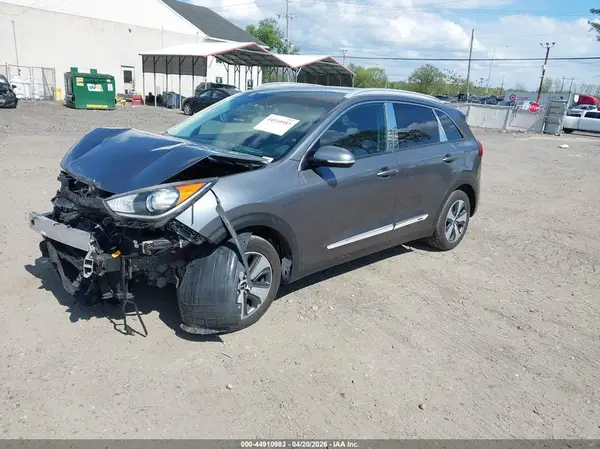 KNDCC3LC9H5051510 2017 KIA NIRO - Image 2