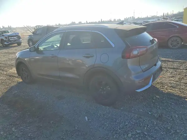 KNDCC3LC9H5053497 2017 KIA NIRO - Image 2