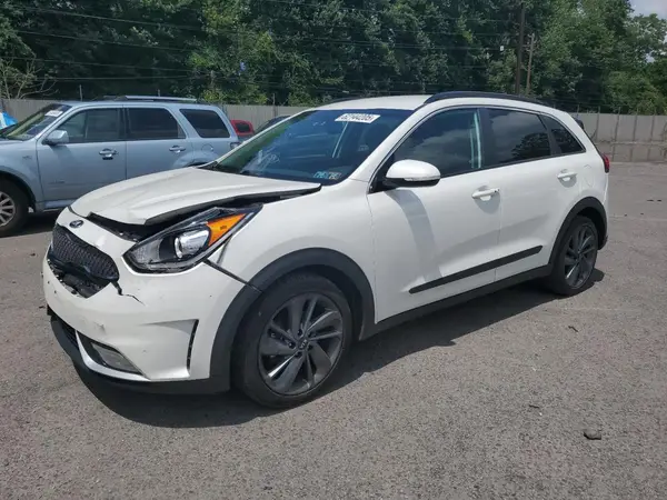 KNDCC3LC9H5054360 2017 KIA NIRO - Image 1