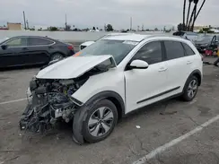 KNDCC3LC9H5055556 2017 KIA NIRO